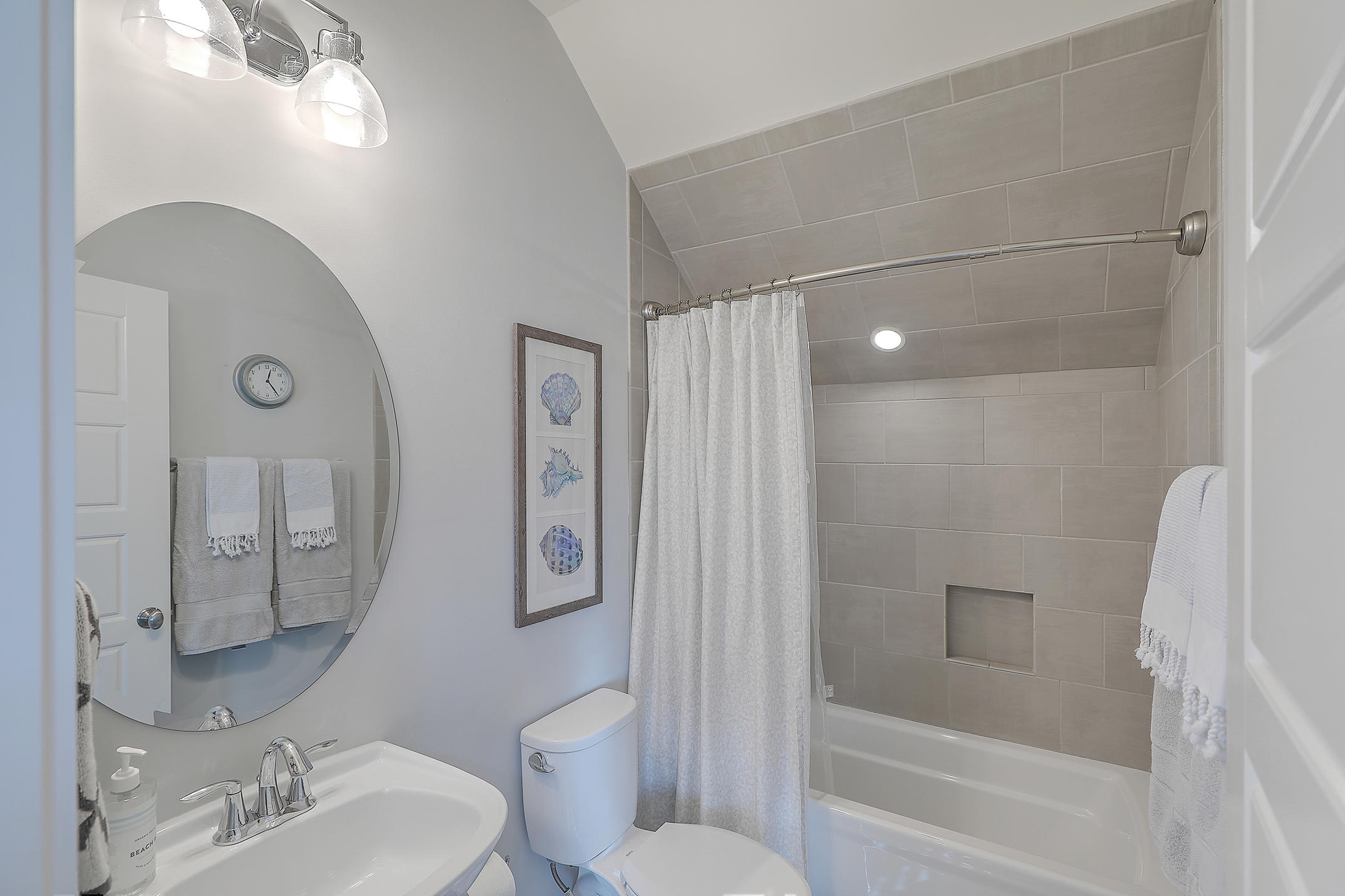 3818 Fifle Street Mount Pleasant, SC 29466 - Photo 30 of 59 3818 Fifle FROG bath