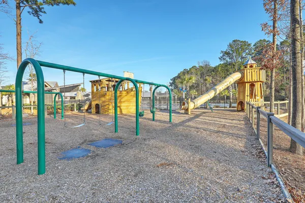 $1,595,000 | 3818 Fifle Street, Mount Pleasant, SC 29466