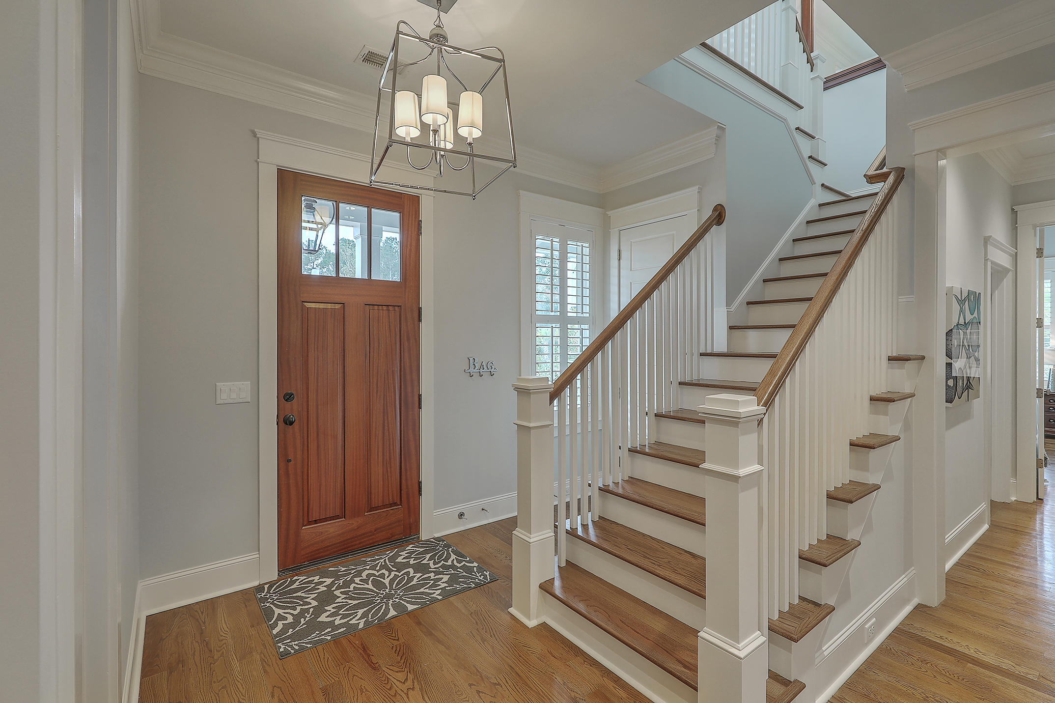 3818 Fifle Street Mount Pleasant, SC 29466 - Photo 4 of 59 3818 Fifle foyer