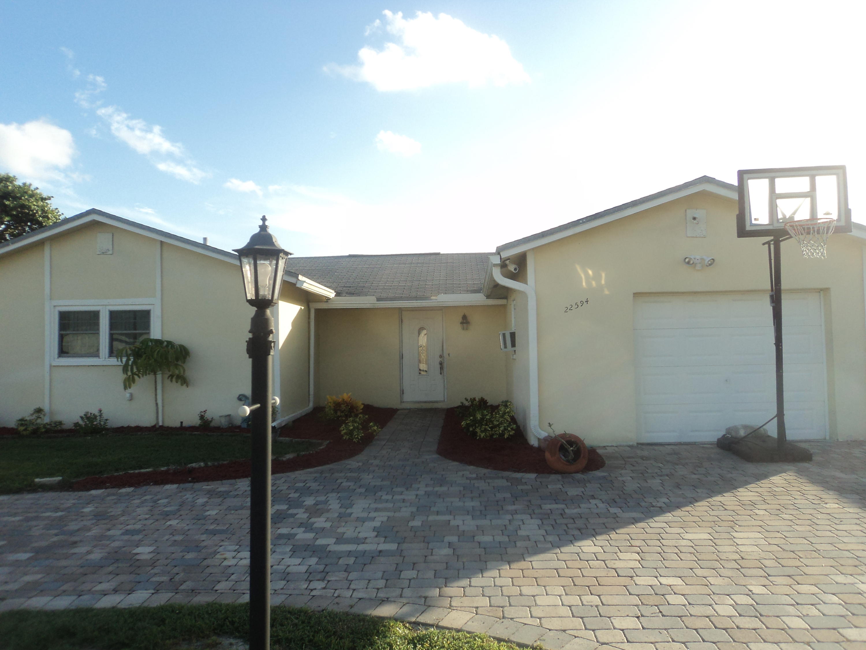 22594 Southwest 65th Terrace Boca Raton, FL 33428 - Photo 1 of 31 DSC04408