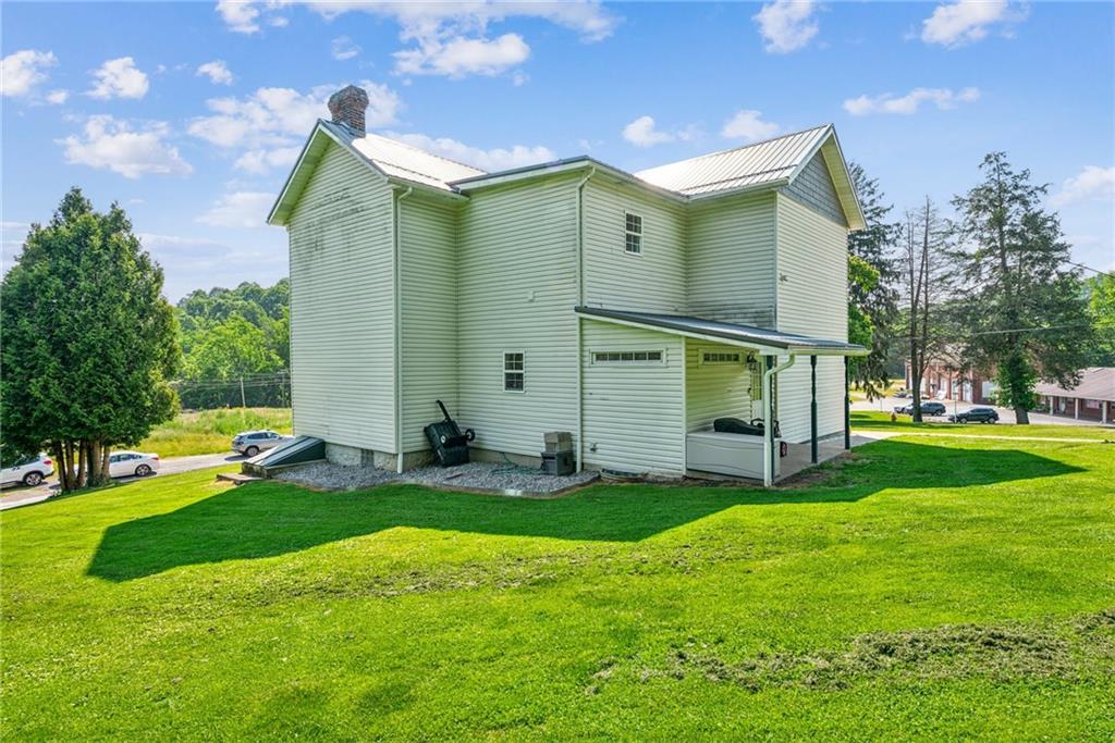 27 Richeyville Road Richeyville, PA 15358 - Photo 3 of 35