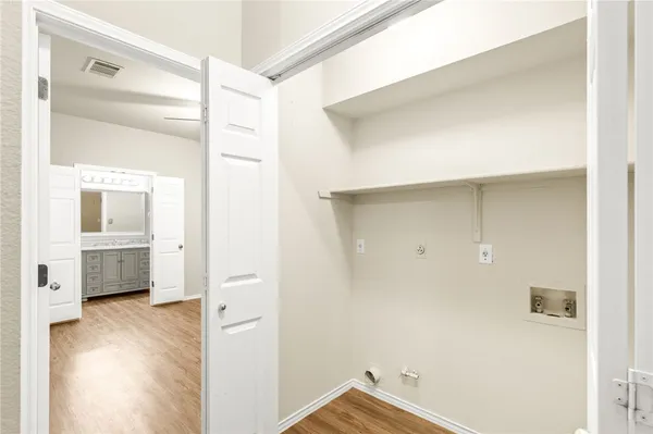 $2,325 | 9417 Bradner Drive, Austin, TX 78748