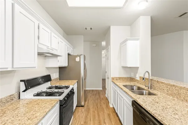 $2,325 | 9417 Bradner Drive, Austin, TX 78748