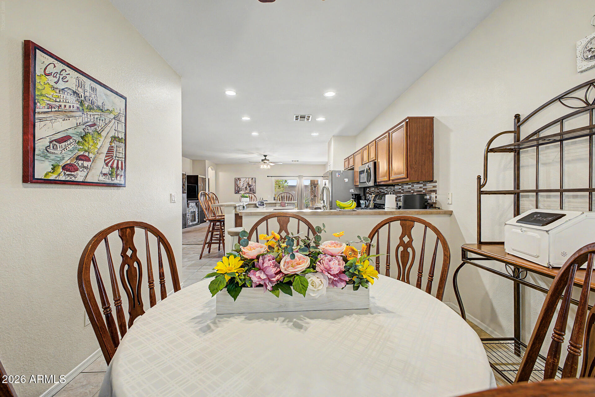 3645 South Joshua Tree Lane Gilbert, AZ 85297 - Photo 9 of 28 09 - Joshua Tree