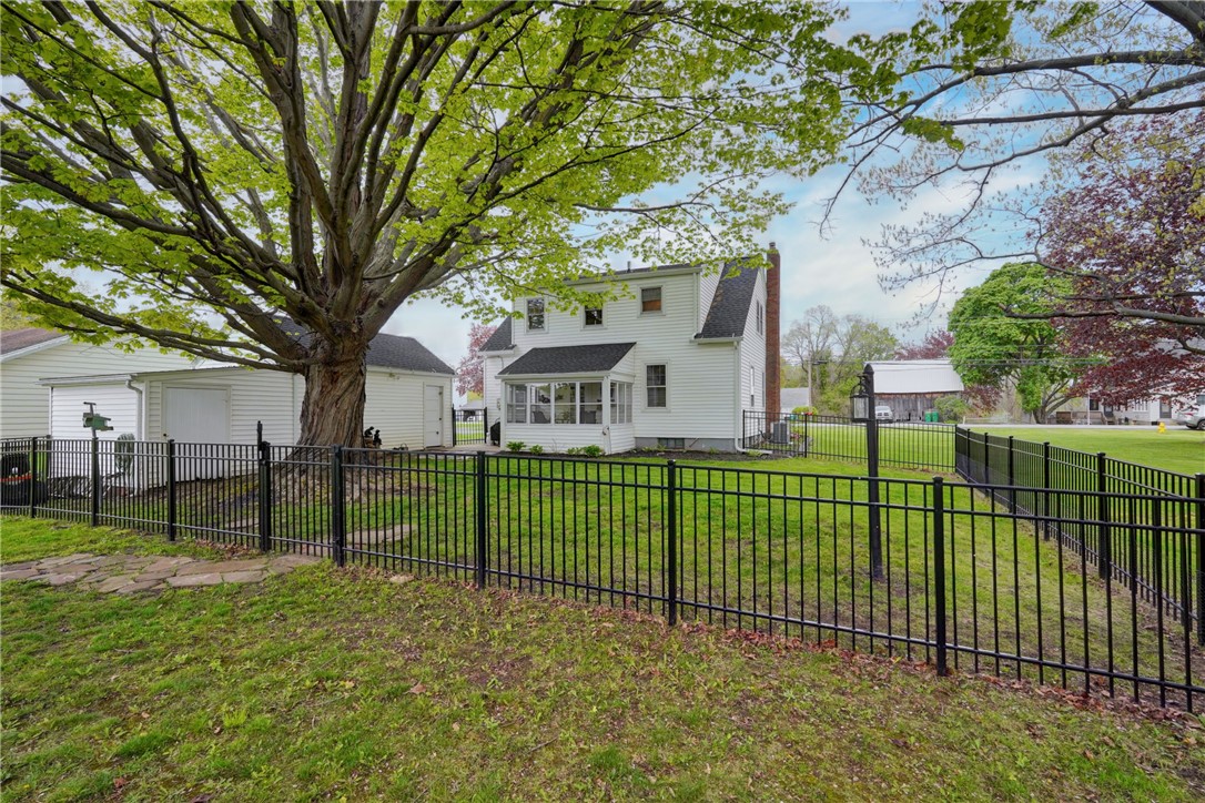 4840 Ridge Road Williamson, NY 14589 - Photo 35 of 45