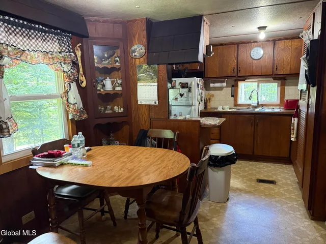 $150,000 | Undisclosed Address, Lake Pleasant, NY 12108