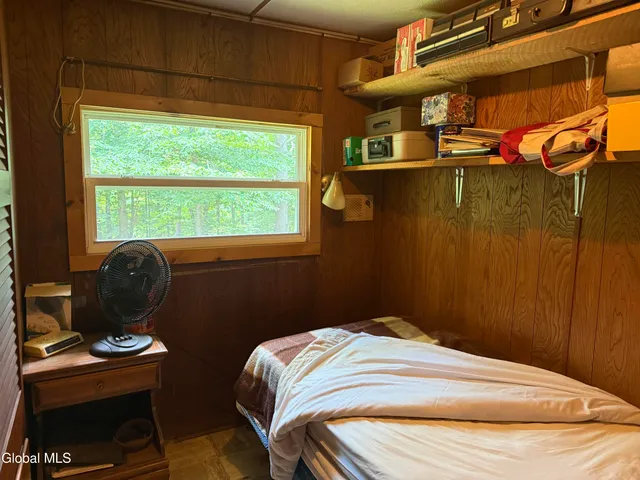 $150,000 | Undisclosed Address, Lake Pleasant, NY 12108