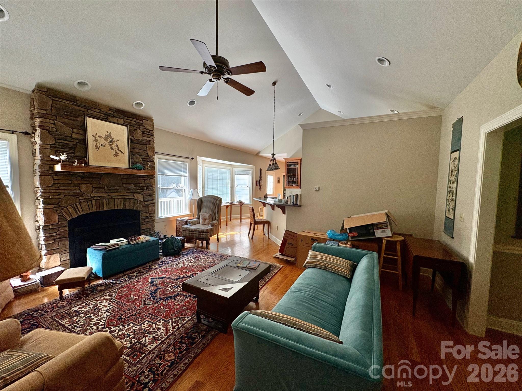 502 Pace Road Hendersonville, NC 28792 - Photo 5 of 38 Gallery Image 5