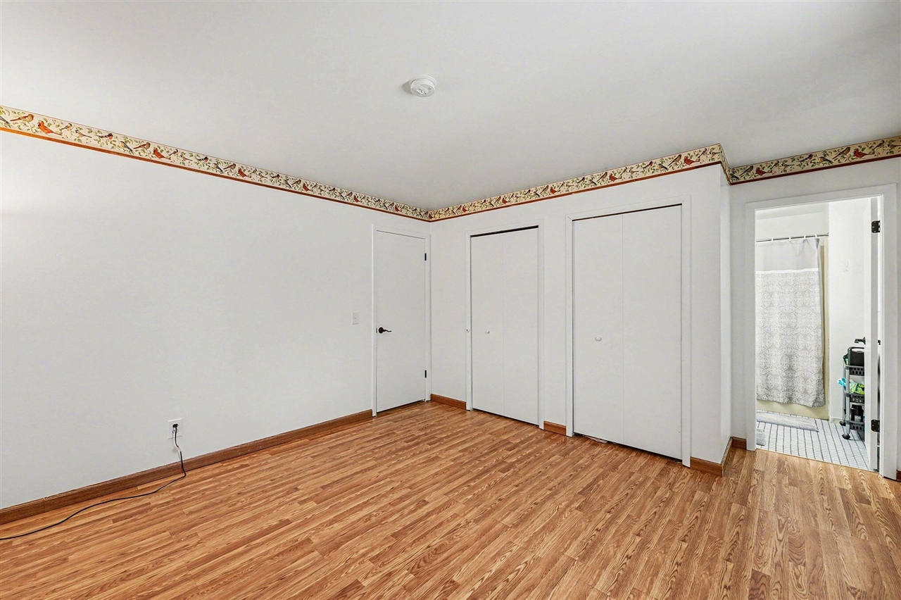 24213 Broadview Street Farmington Hills, MI 48336 - Photo 19 of 39