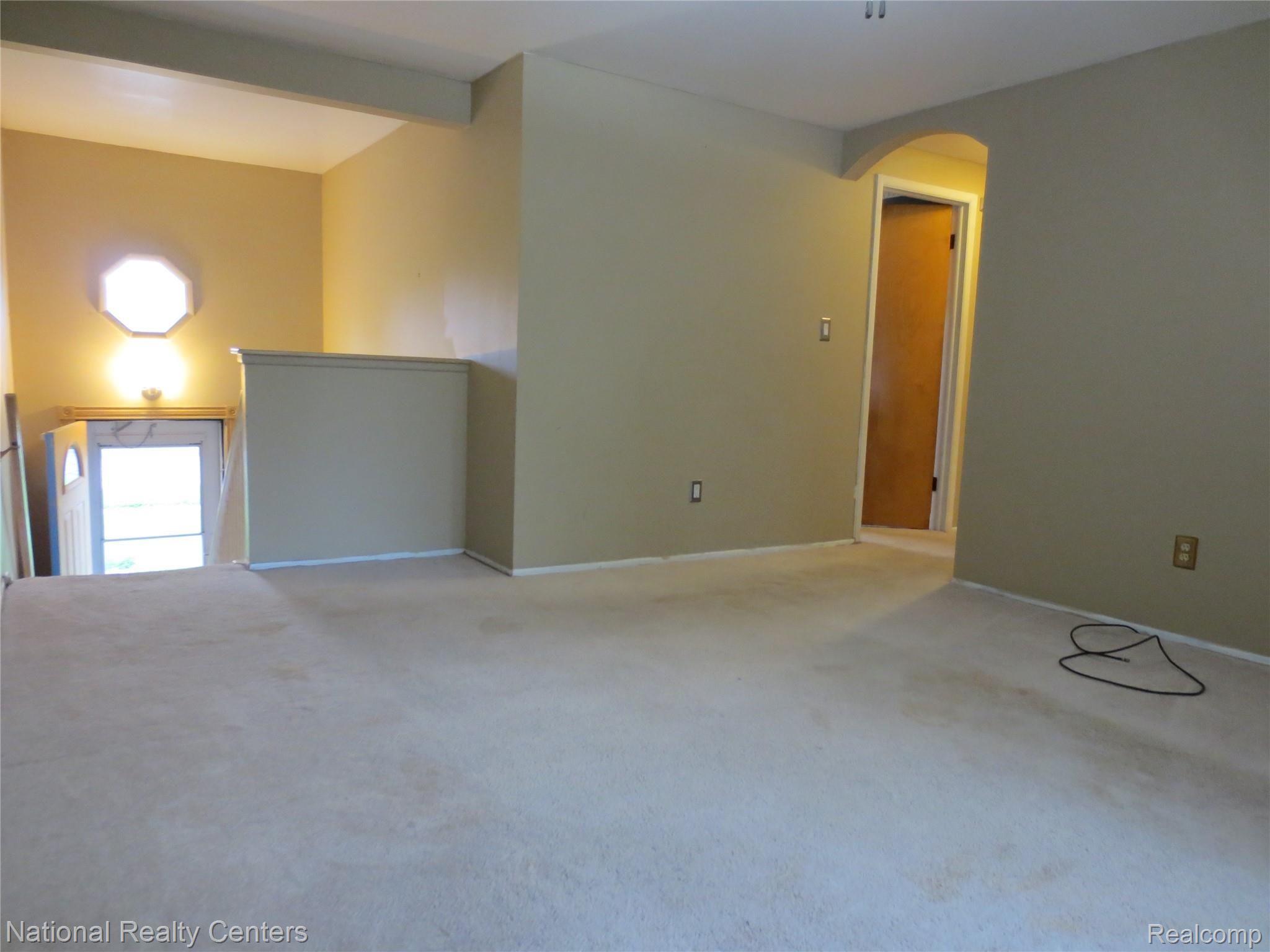 16482 West Eleven Mile Road Southfield, MI 48076 - Photo 10 of 20 IMG_1233.JPG