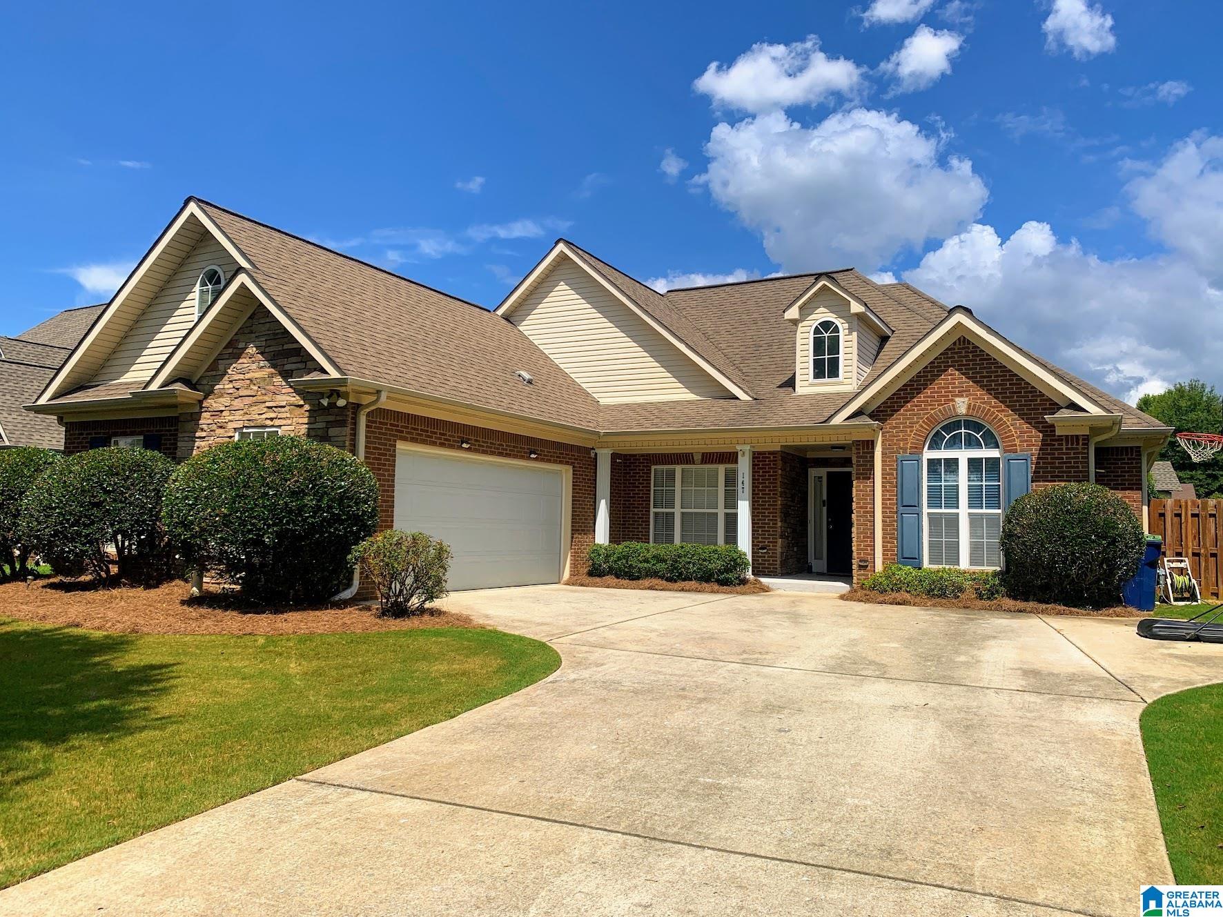 147 Silverstone Lane Alabaster, AL 35007 - Photo 2 of 21