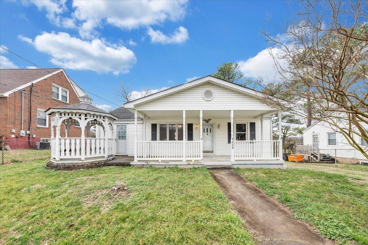 209 Highland Road Vinton, VA 24179 - Photo 28 of 31 27-MIB09504