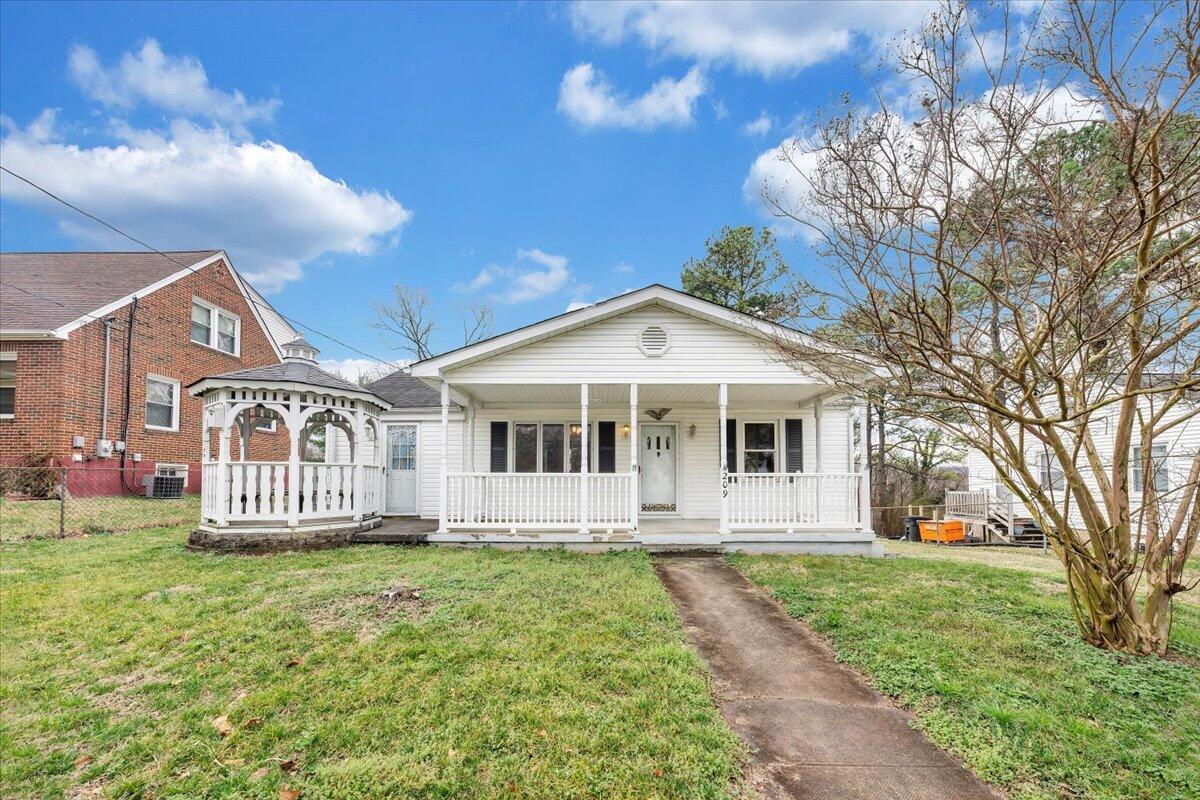 209 Highland Road Vinton, VA 24179 - Photo 30 of 31 29-MIB09510