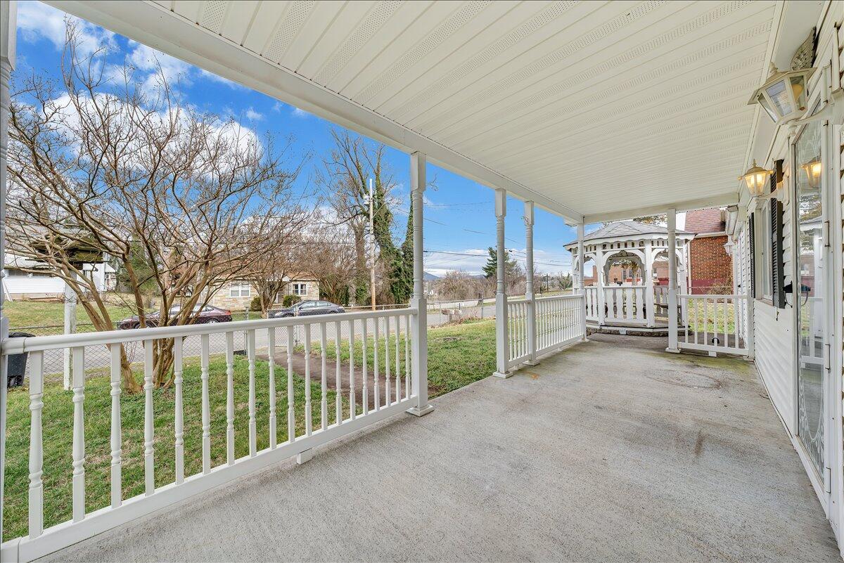 209 Highland Road Vinton, VA 24179 - Photo 31 of 31 30-MIB09516