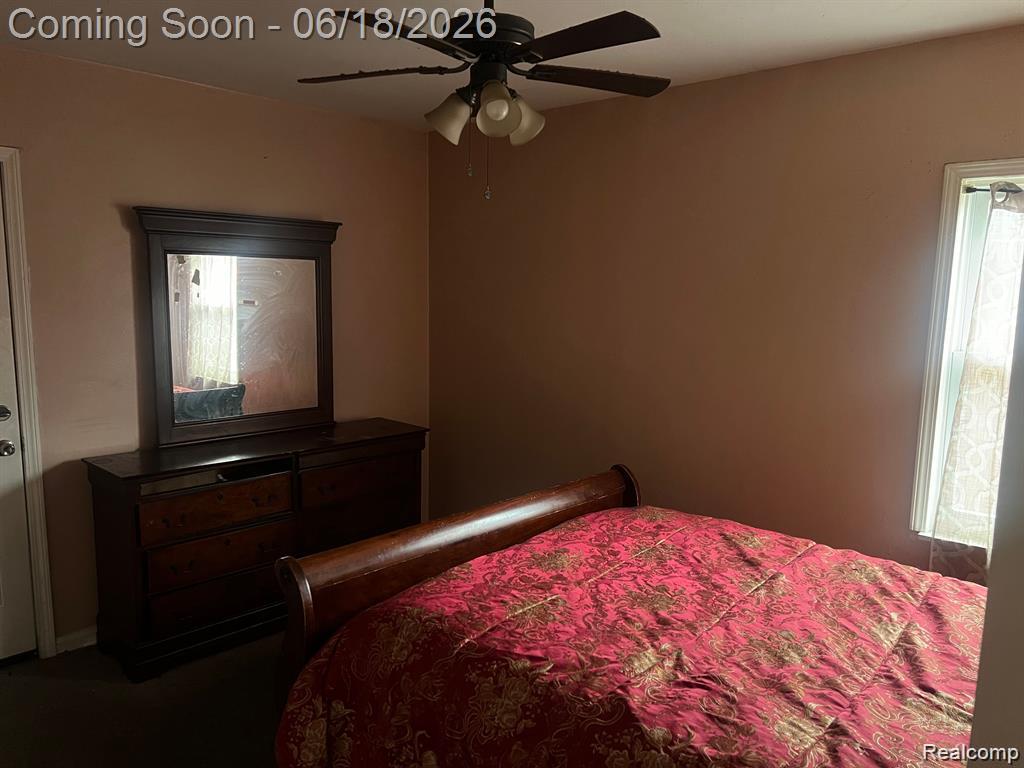 18693 Whitcomb Detroit, MI 48235 - Photo 8 of 21
