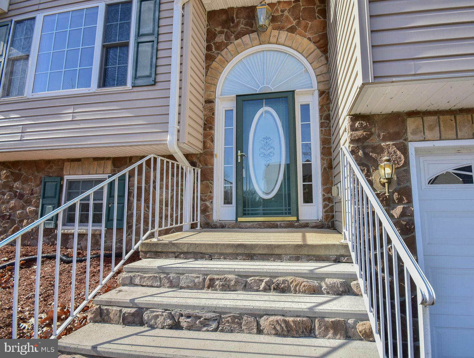 67 Raft Court Inwood, WV 25428 - Photo 2 of 53