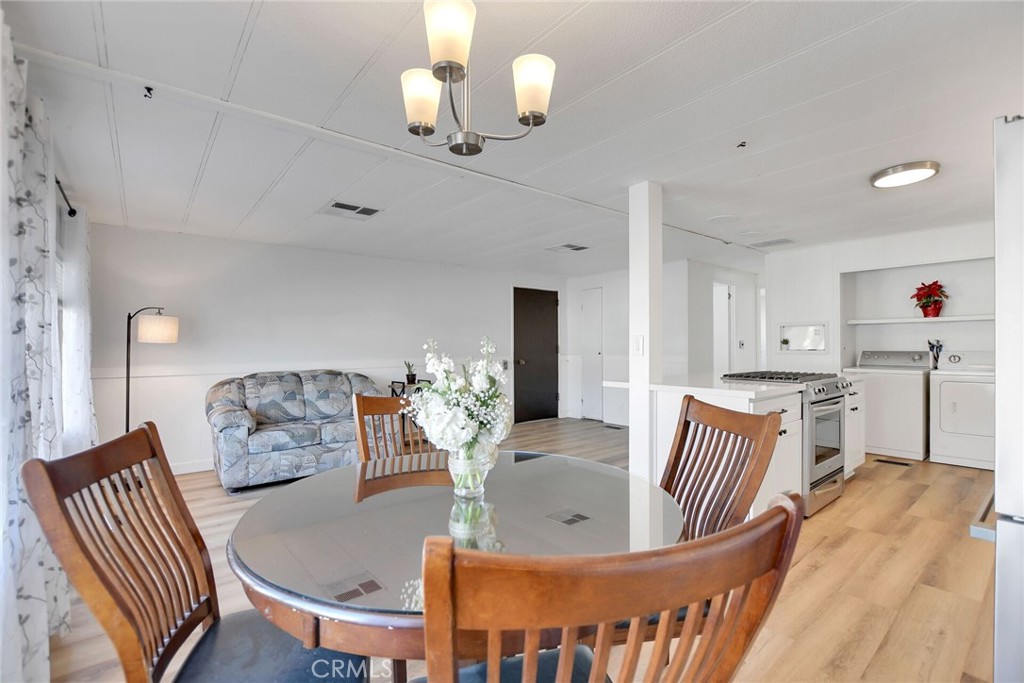 840 East Foothill Boulevard, Unit 27 Azusa, CA 91702 - Photo 12 of 30