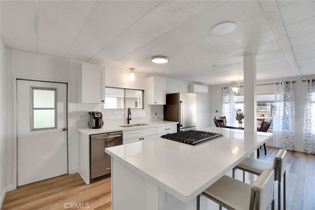 840 East Foothill Boulevard, Unit 27 Azusa, CA 91702 - Photo 19 of 30