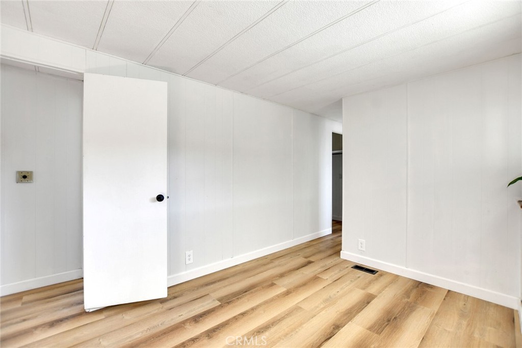 840 East Foothill Boulevard, Unit 27 Azusa, CA 91702 - Photo 24 of 30