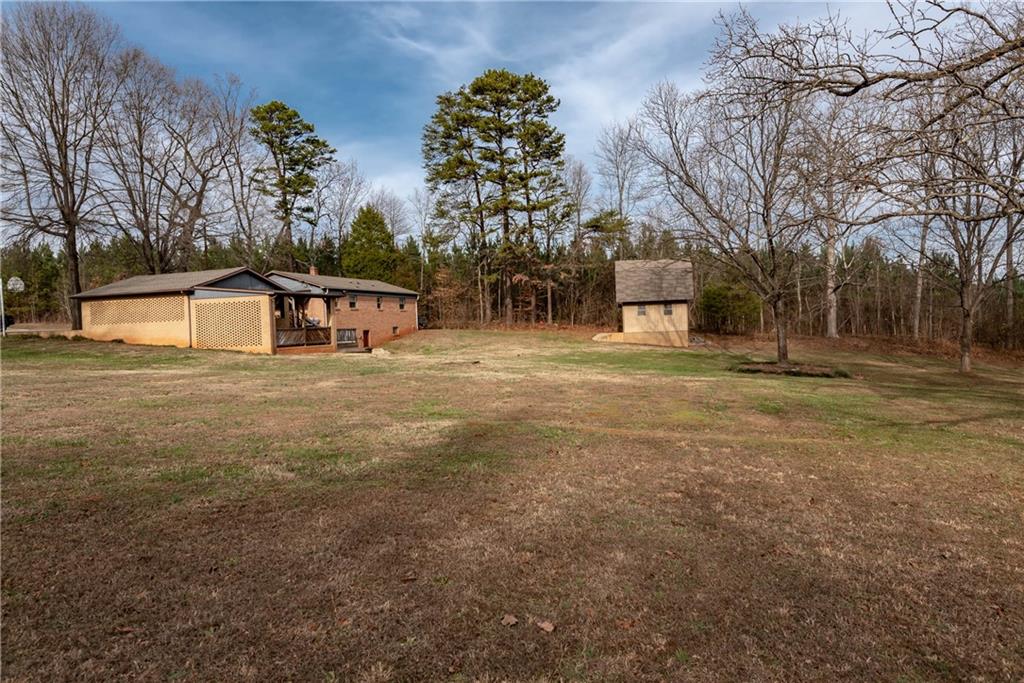 107 Ruth Avenue Newton, NC 28658 - Photo 11 of 46 Gallery Image 11