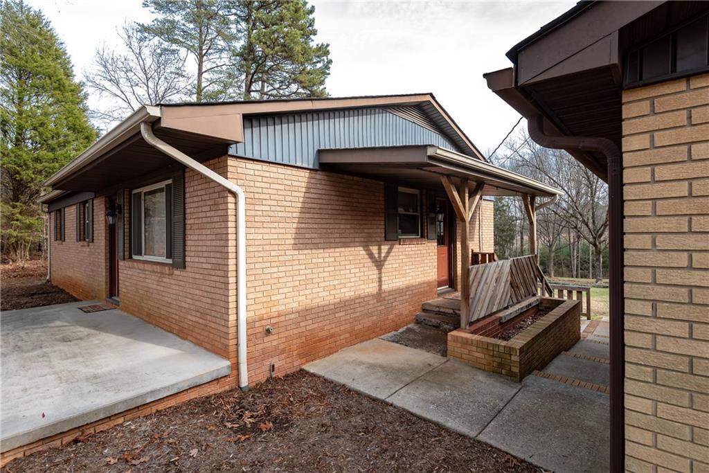 107 Ruth Avenue Newton, NC 28658 - Photo 38 of 46 Gallery Image 38