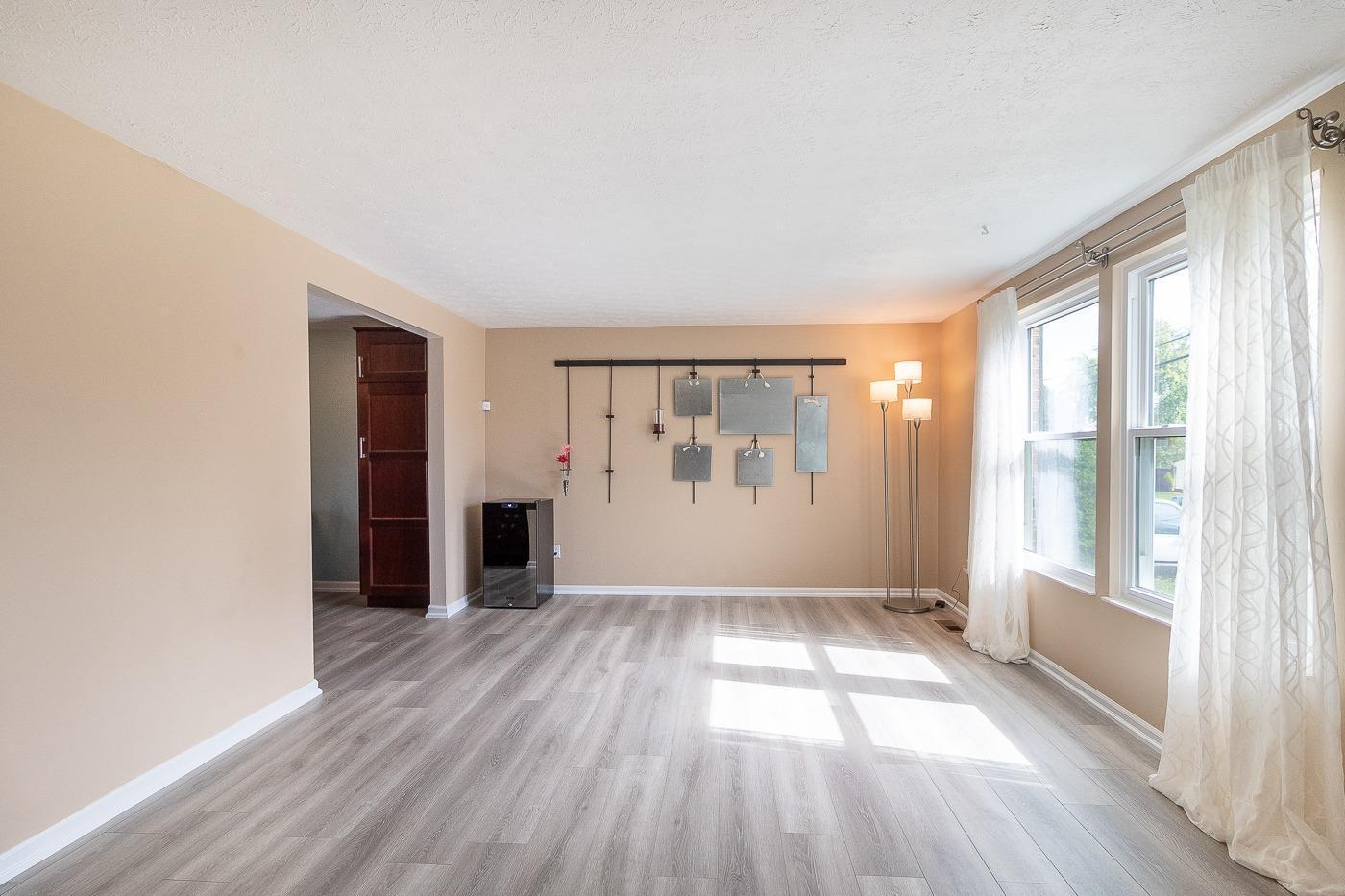 2630 Crest Road Cincinnati, OH 45231 - Photo 7 of 39