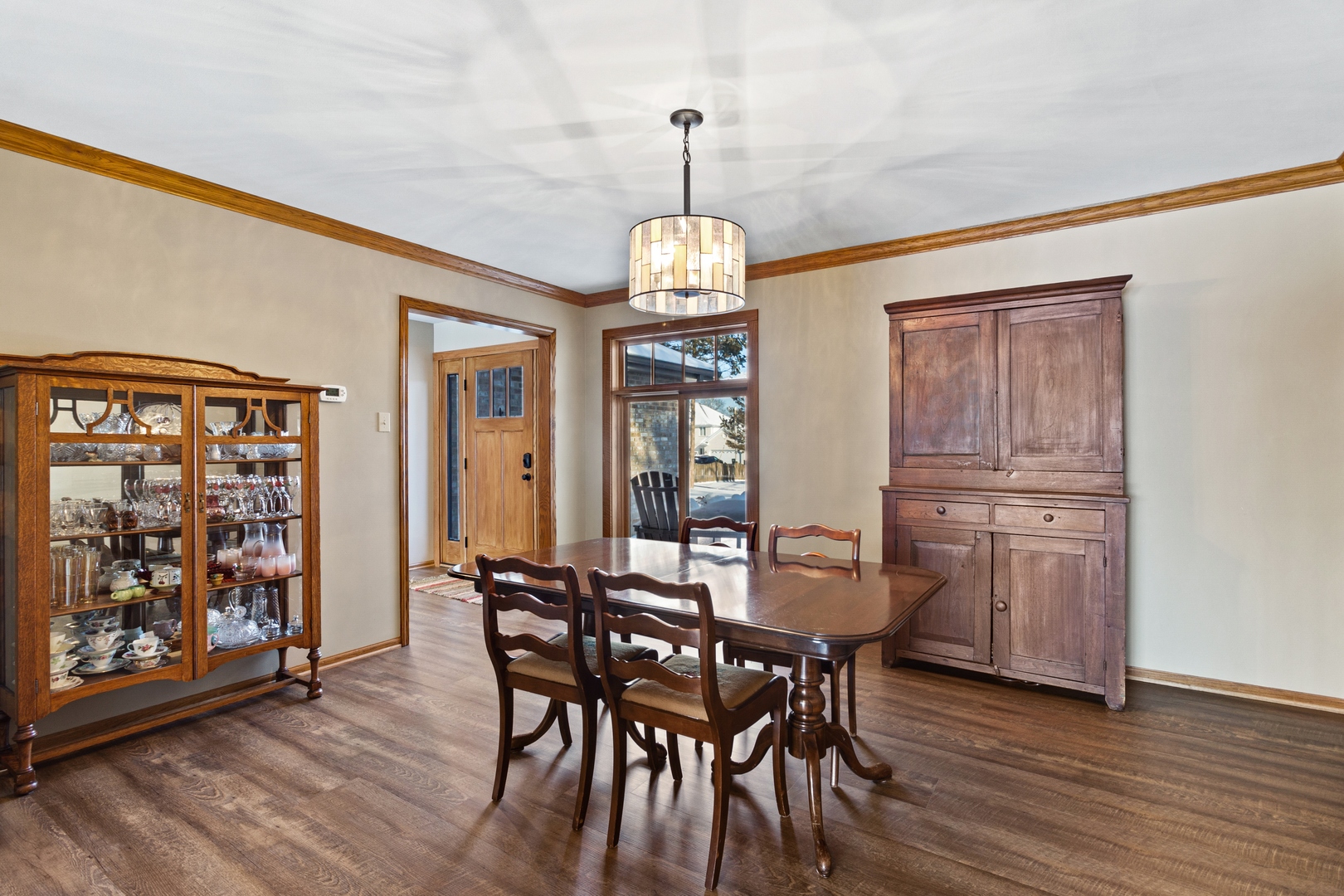 8140 Sunset Road Willowbrook, IL 60527 - Photo 3 of 29