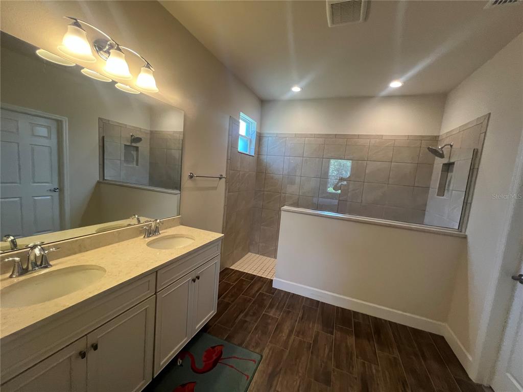 9912 Sheltering Spruce Street Englewood, FL 34223 - Photo 19 of 55