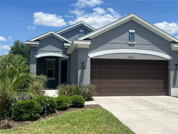 $2,300 | 9912 Sheltering Spruce Street, Englewood, FL 34223