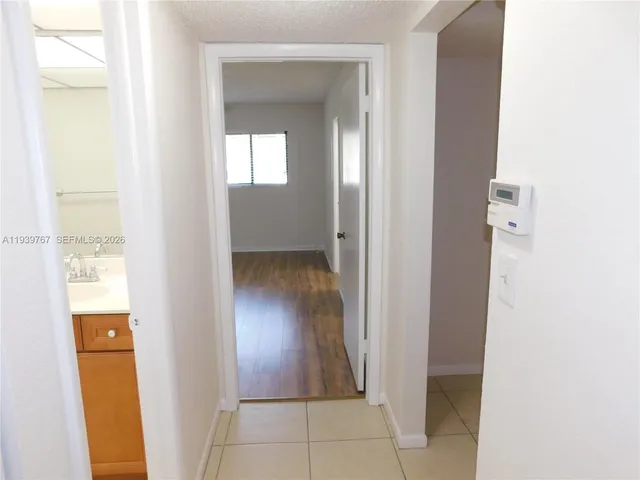 $2,500 | 8015 Southwest 107th Avenue, Unit 111, Miami, FL 33173