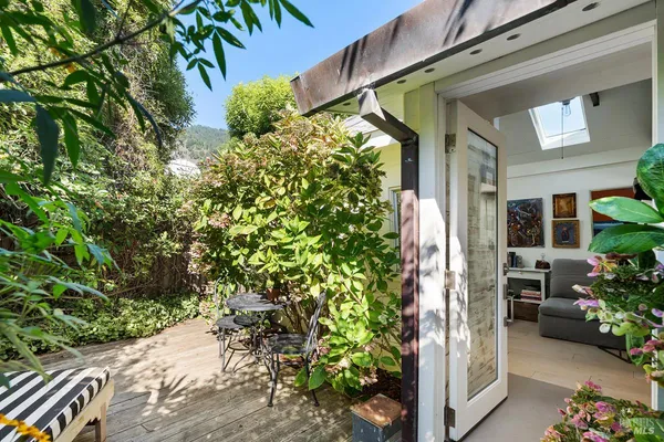 $1,990,000 | 40-42 Arenal Avenue, Stinson Beach, CA 94970