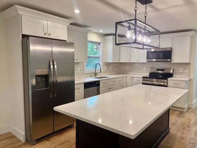 $549,000 | 8 Blueberry Lane, Sturbridge, MA 01566