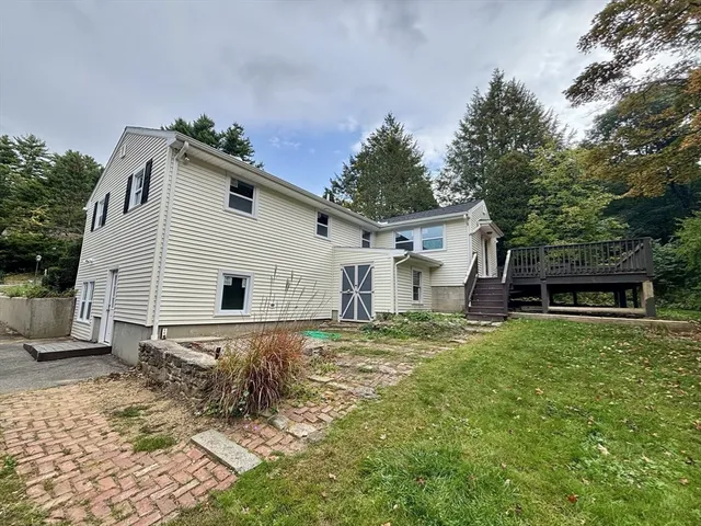 $549,000 | 8 Blueberry Lane, Sturbridge, MA 01566