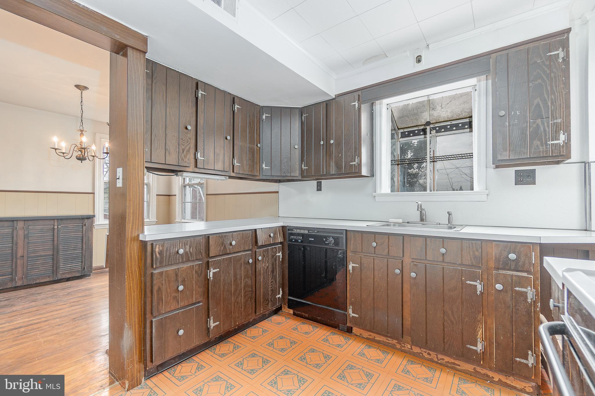 1501 Norman Road Havertown, PA 19083 - Photo 13 of 34