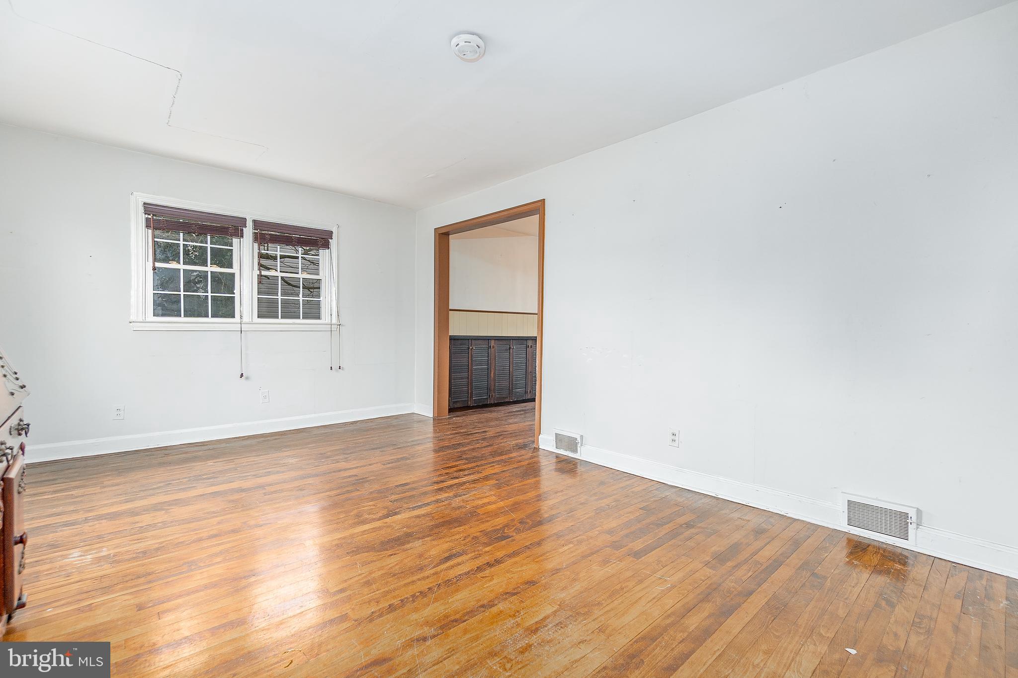 1501 Norman Road Havertown, PA 19083 - Photo 6 of 34