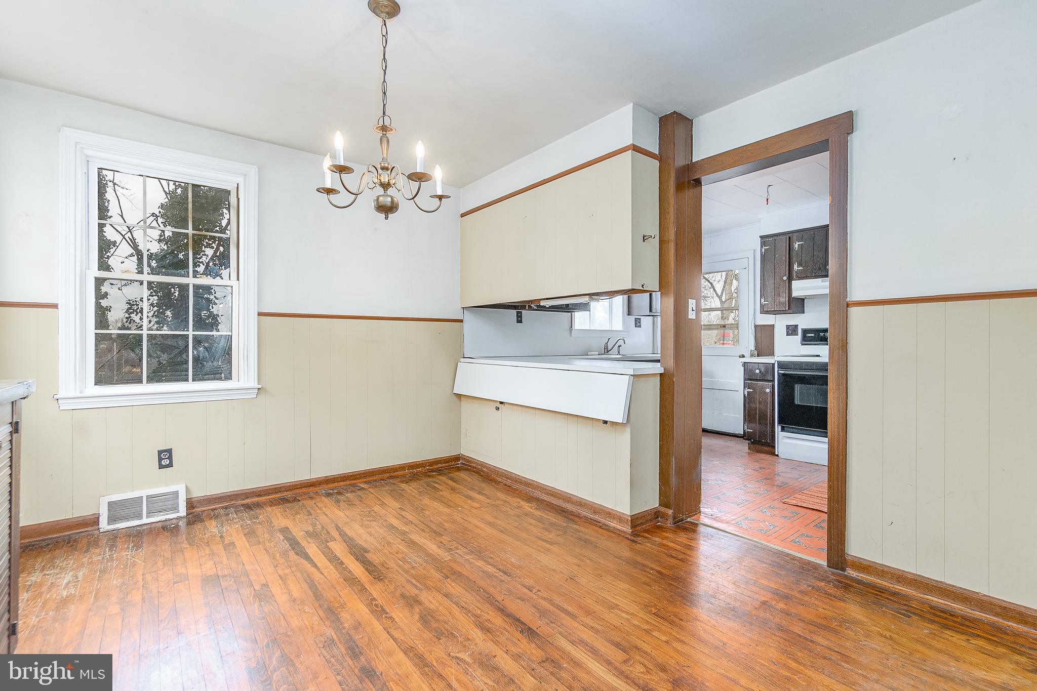 1501 Norman Road Havertown, PA 19083 - Photo 9 of 34