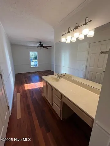 $2,200 | 625 Indian Wells Way, Wilmington, NC 28411