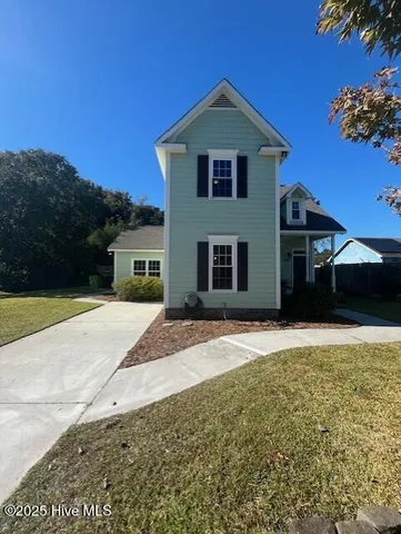 $2,200 | 625 Indian Wells Way, Wilmington, NC 28411