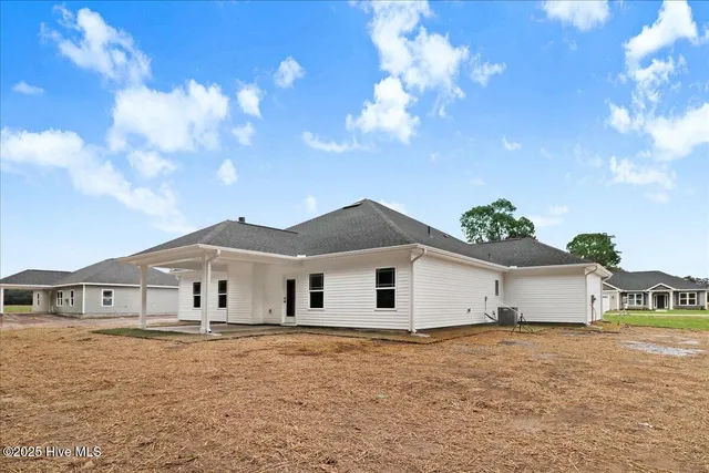 $384,000 | 108 Brighton Street, La Grange, NC 28551