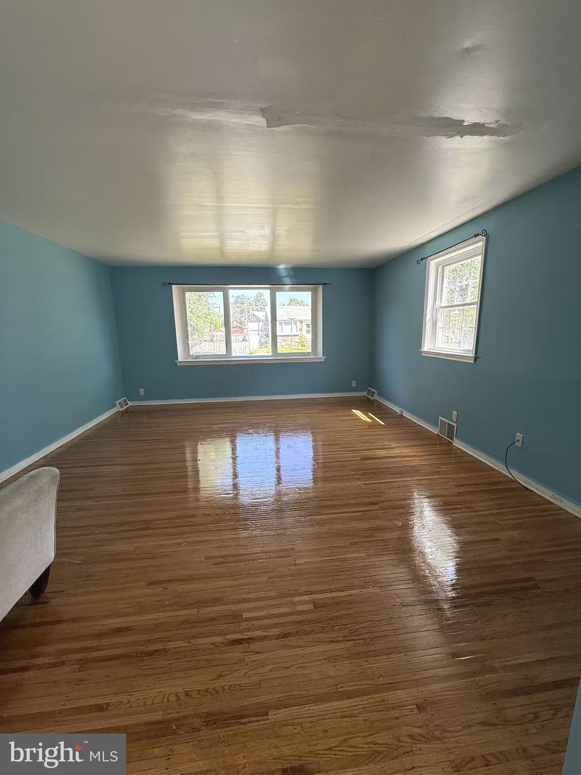 7640 Fairfield Street Philadelphia, PA 19152 - Photo 8 of 24 a view of empty room with window