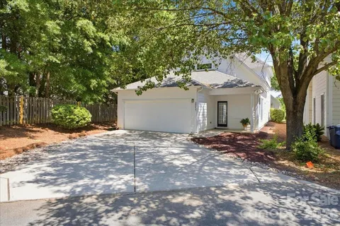 $475,000 | 20237 Harroway Drive, Cornelius, NC 28031