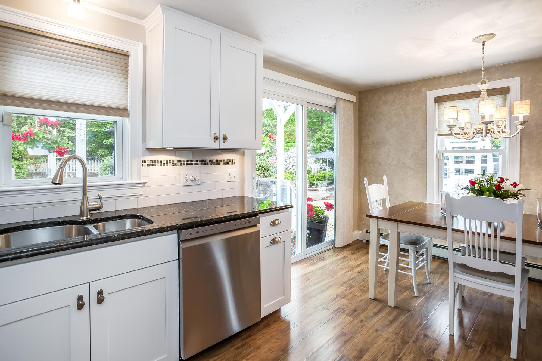 94 South Sandwich Road Mashpee, MA 02649 - Photo 8 of 38 013_94SSandwich_06072019