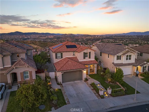 $1,050,000 | 28886 West Hills Drive, Valencia, CA 91354