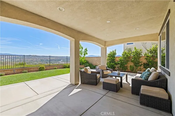 $1,050,000 | 28886 West Hills Drive, Valencia, CA 91354