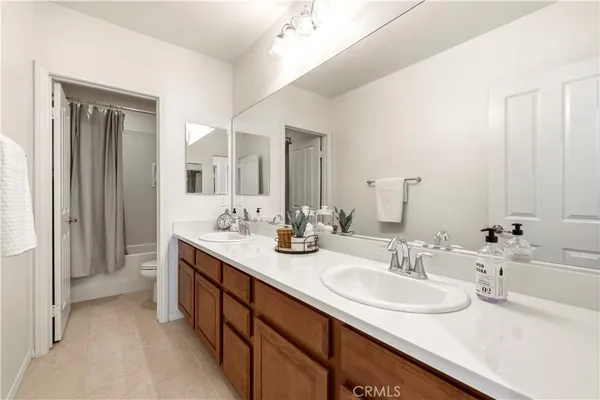 $1,050,000 | 28886 West Hills Drive, Valencia, CA 91354
