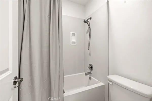 $1,050,000 | 28886 West Hills Drive, Valencia, CA 91354