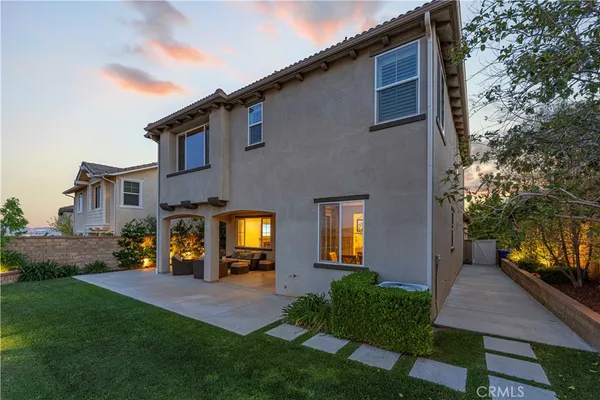 $1,050,000 | 28886 West Hills Drive, Valencia, CA 91354