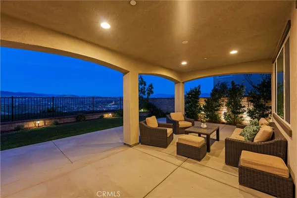 $1,050,000 | 28886 West Hills Drive, Valencia, CA 91354