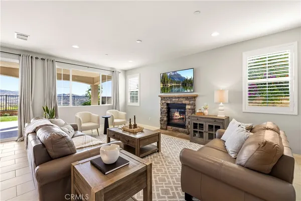 $1,050,000 | 28886 West Hills Drive, Valencia, CA 91354