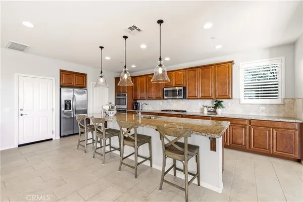 $1,050,000 | 28886 West Hills Drive, Valencia, CA 91354
